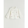 LCW Kids Ekru Fırfırlı Dik Yaka Çiçek Nakışlı Kız Çocuk Bluz