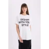 Defacto E5059 Beyaz Oversize Geniş Kalıp Bisiklet Yaka Baskılı Casual Kısa Kollu Tişört