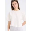 Defacto C7459 Ekru Boxy Fit Bisiklet Yaka Basic Düz Penye Kısa Kollu Tişört