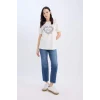 Defacto E3026 Ekru Regular Fit Bisiklet Yaka Baskılı Kısa Kollu Tişört