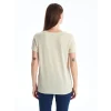 LCWAIKIKI Classic Bej Bisiklet Yaka Baskılı Kısa Kollu Kadın Tişört