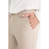 Defacto C7508AXBG766 Bej Tailored Fit Düz Paça Her Yöne Esneyen Yumuşak Tuşe Cepli Pantolon