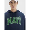 Mavi 067149-29743 Mavi Logo Baskılı Kapüşonlu Lacivert Sweatshirt