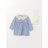 LCW baby Mavi Bebe Yaka Uzun Kollu Çiçekli Kız Bebek Elbise ve Külotlu Çorap 2li Takım