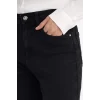 Defacto E9162AXNM40 Siyah Comfort Mom Yüksek Bel Bilek Boy Jean Pantolon