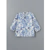 LCWAIKIKI Classic Mavi Kaçık Yaka Çiçekli Kadın Bluz
