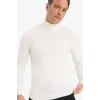 Defacto R1127AZER100 Ekru Slim Fit Dar Kesim Balıkçı Yaka Basic Düz Triko Kazak