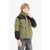 Defacto E8648A8KH210 Haki Erkek Çocuk Su Geçirmez Kapüşonlu Fermuarlı Şişme Mont