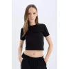 Defacto Z8790 Siyah Coool Fitted Bisiklet Yaka Basic Düz Kısa Kollu Tişört