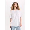 Defacto V4136 Beyaz Oversize Geniş Kalıp Basic Düz Bisiklet Yaka Kısa Kollu Beyaz Tişört