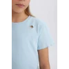 Defacto B6925 Mavi Kız Çocuk Slim Fit Dar Kesim Bisiklet Yaka İşlemeli Fitilli Kaşkorse Kısa Kollu Tişört
