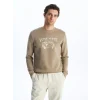 LCWAIKIKI Classic Bej Bisiklet Yaka Baskılı Erkek Kalın Sweatshirt