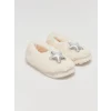 LCW STEPS Ekru 3D Aplike Detaylı Pelüş Kız Çocuk Ev Terliği