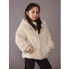 LCW Kids Ekru Kapüşonlu Kız Çocuk Pelüş Mont
