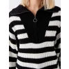 LCW Vision Siyah Dik Yaka Çizgili Kadın Triko Kazak