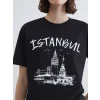 XSIDE Siyah İstanbul Baskılı Kadın Tişört