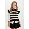 Defacto C9657A8BK27 Siyah Kız Çocuk Çizgili Bisiklet Yaka Örgü Desenli Triko Süveter