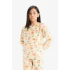 Defacto F1210A8BG358 Bej Kız Çocuk Yılbaşı Temalı Pijama Takımı Kadife Uzun Kollu Üst Uzun Alt