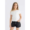 Defacto B3053A8WT16 Beyaz Slim Fit Dar Kesim Bisiklet Yaka Basic Düz Fitilli Kaşkorse Kısa Kollu Tişört Kız Çocuk