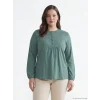 LCW Grace Yeşil Bisiklet Yaka Nakışlı Bluz