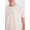 Defacto D5565AXER137 Ekru %100 Pamuk Slim Fit Dar Kesim Bisiklet Yaka Baskılı Kısa Kollu Tişört