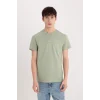 Defacto D5566AXGN1107 Yeşil %100 Pamuk Slim Fit Dar Kesim Bisiklet Yaka Baskılı Kısa Kollu Tişört