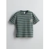 LCW Kids Yeşil Bisiklet Yaka Çizgili Erkek Çocuk Tişört