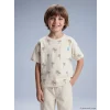LCW Kids Bej Bisiklet Yaka Baskılı Erkek Çocuk Tişört