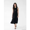 LCW Comfort Siyah Bisiklet Yaka Katkat Elbise