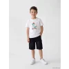LCW Kids Beyaz Bisiklet Yaka Baskılı Erkek Çocuk Tişört