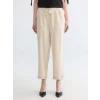LCW Jeans Bej Beli Lastikli Carrot Fit Kadın Jean Pantolon