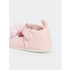 LCW STEPS Pembe Pelüş Ponponlu Kız Bebek Yürüme Öncesi Ayakkabı