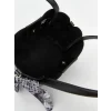 LCW ACCESSORIES Siyah Fular Aksesuarlı Deri Görünümlü Kadın Omuz Çantası