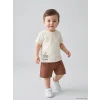 LCW baby Ekru Baskılı Erkek Bebek Şortlu Takım