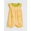LCW baby Sarı Kız Bebek Nakışlı Penye Tulum ve Şapka