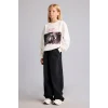 Defacto I3553A8ER105 Ekru Kpop - Demon Hunters Relax Fit Baskılı Bisiklet Yaka Sweatshirt Kız Çocuk