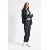 Defacto D8717AXBK81 Siyah Relax Fit Kapüşonlu Fermuarlı Cepli Basic Sweatshirt Hırka