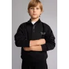 Defacto H9689A8BK81 Siyah Regular Fit Yarım Fermuarlı Dik Yaka İçi Yumuşak Tüylü Yazı İşlemeli Sweatshirt Erkek Çocuk