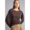 Defacto I8183AXBN267 Kahve %100 Pamuk Dikiş Detaylı Slim Fit Bisiklet Yaka Uzun Kollu Basic Tişört
