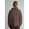 Defacto J1456AXBN151 Kahve Relaxed Fit Yarım Fermuarlı Nakışlı Selanik Kumaş Sweatshirt