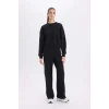 B8568 Siyah Boxy Fit Bisiklet Yaka Kalın Basic Düz Sweatshirt