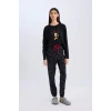 D2299 Fall in Love Garfield Yılbaşı Temalı Uzun Kollu Üst Esnek Belli Alt Pijama Takımı
