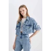 D4196 Crop Düğmeli Jean Ceket