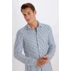 D4563 Slim Fit Dar Kesim Polo Yaka Çizgili Uzun Kollu Gömlek
