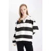 D4754 Oversize Geniş Kalıp Çizgili Polo Yaka Kalın Sweatshirt