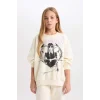 D6064 Wednesday Oversize Fit Sweatshirt