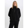 D9009 Yarım Fermuarlı Dik Yaka Basic Sweatshirt