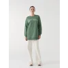 LCW Modest Yeşil Bisiklet Yaka New York Baskılı Kadın Kalın Sweatshirt Tunik