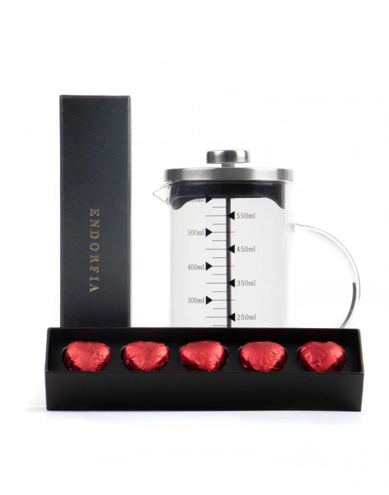 Borosilikat 600 Ml French Press ve  Single Slim Fıstıklı Kalp Çikolata Siyah