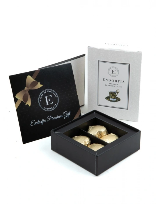 Single Small Fıstıklı Kalp Çikolata Gold - Premium Türk Kahvesi 100 Gr Beyaz